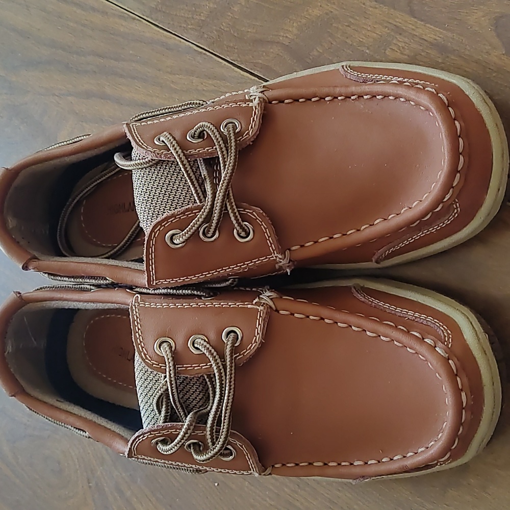 Highland Creek Dress Shoes